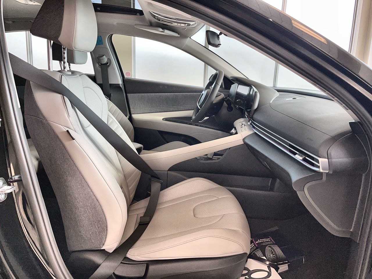2025 Hyundai Elantra in Regina, Saskatchewan