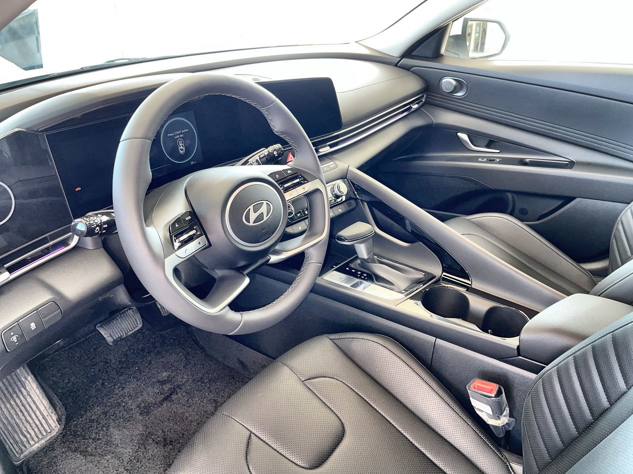 2025 Hyundai Elantra in Regina, Saskatchewan