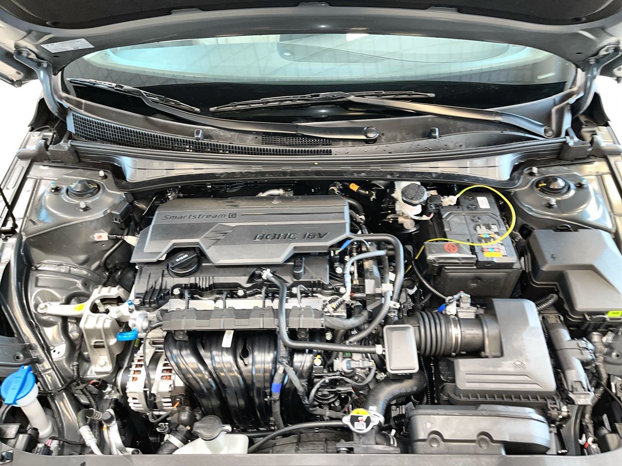2025 Hyundai Elantra in Regina, Saskatchewan