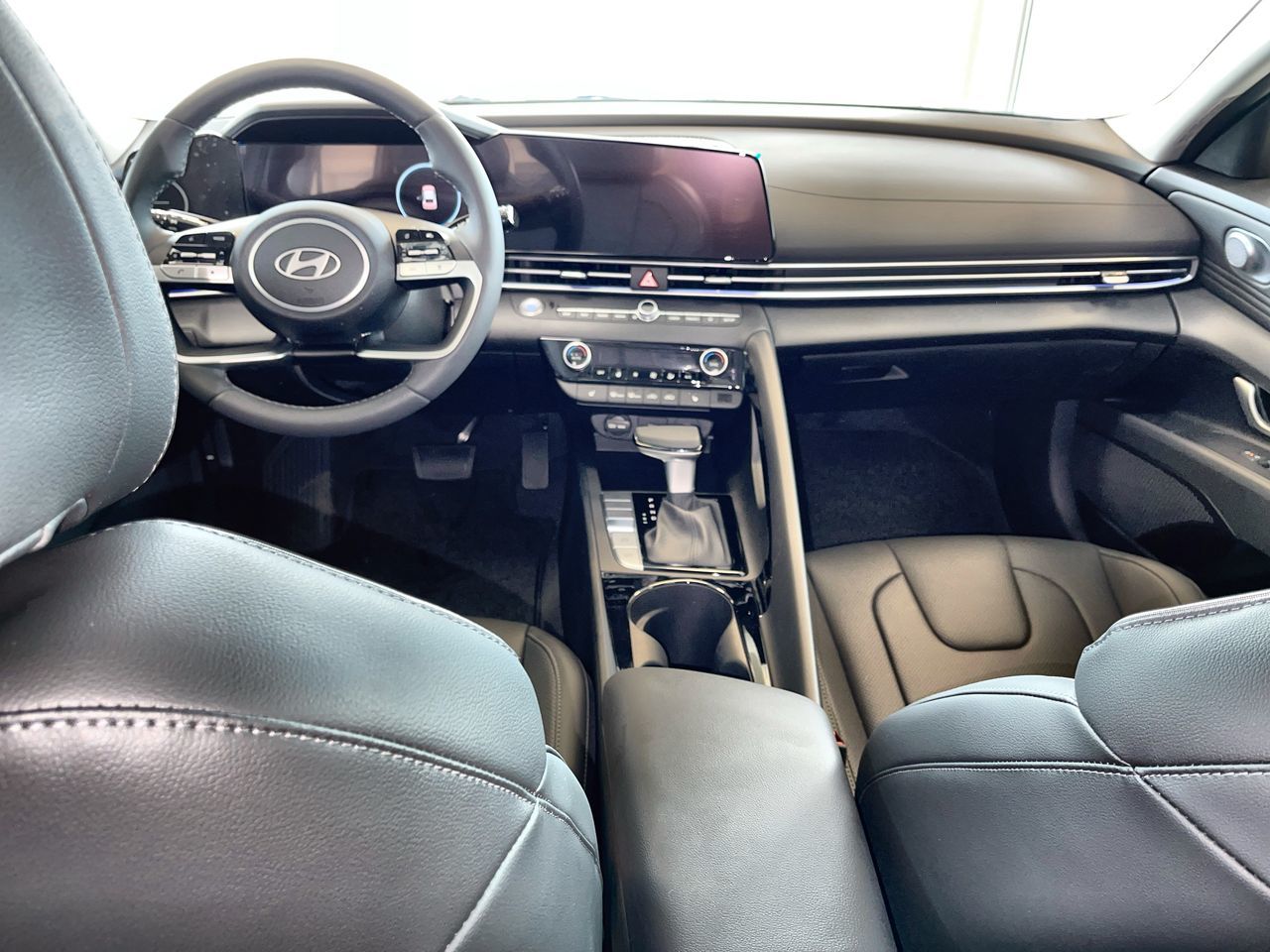 2025 Hyundai Elantra in Regina, Saskatchewan