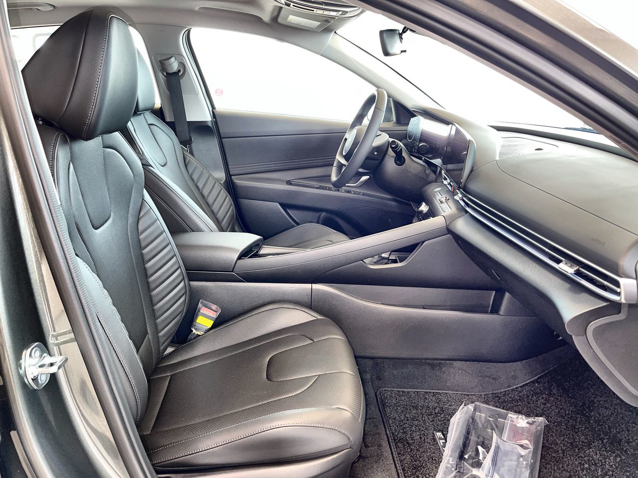 2025 Hyundai Elantra in Regina, Saskatchewan