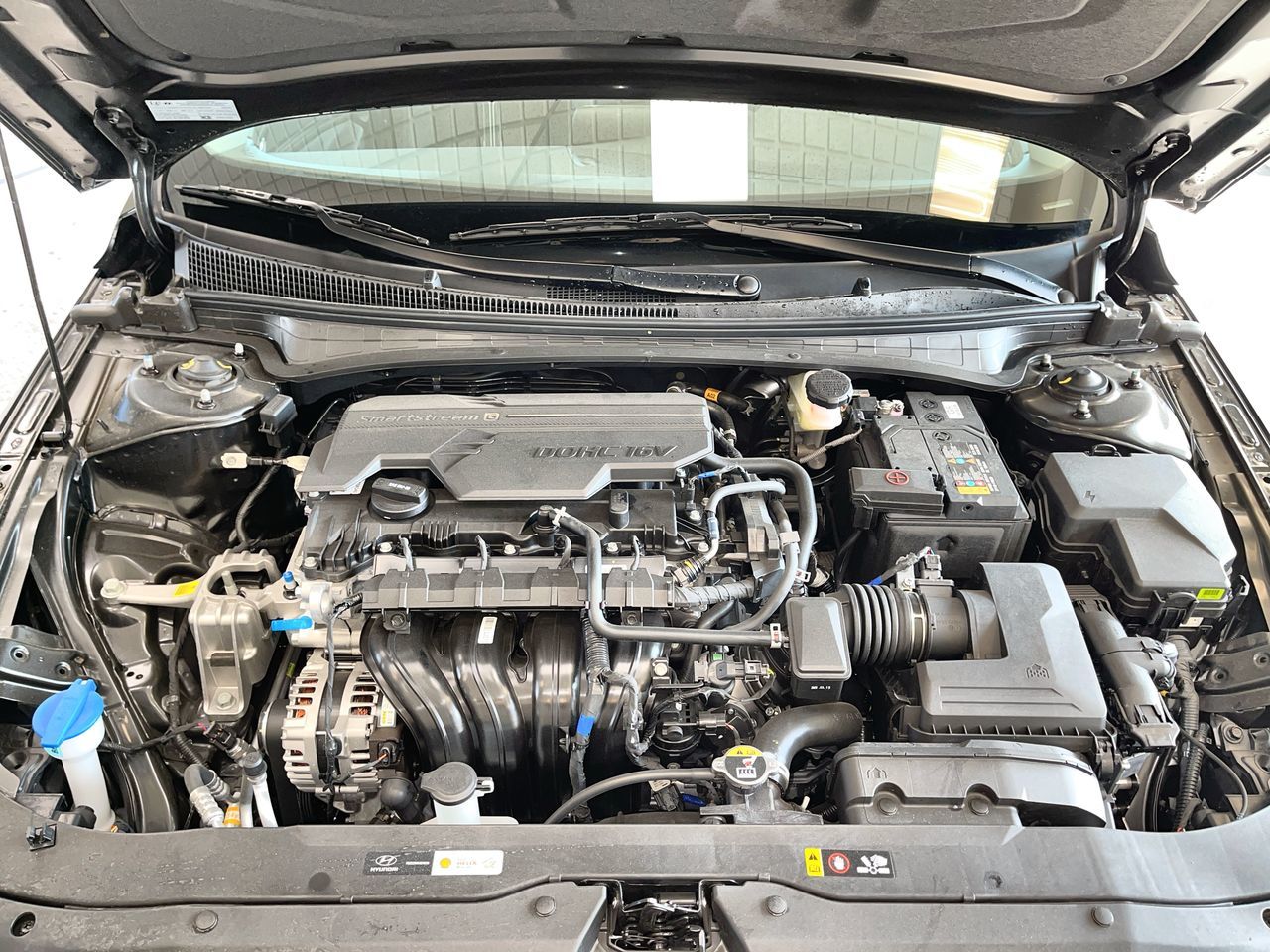 2025 Hyundai Elantra in Regina, Saskatchewan