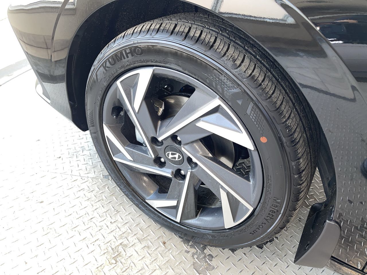2025 Hyundai Elantra in Regina, Saskatchewan