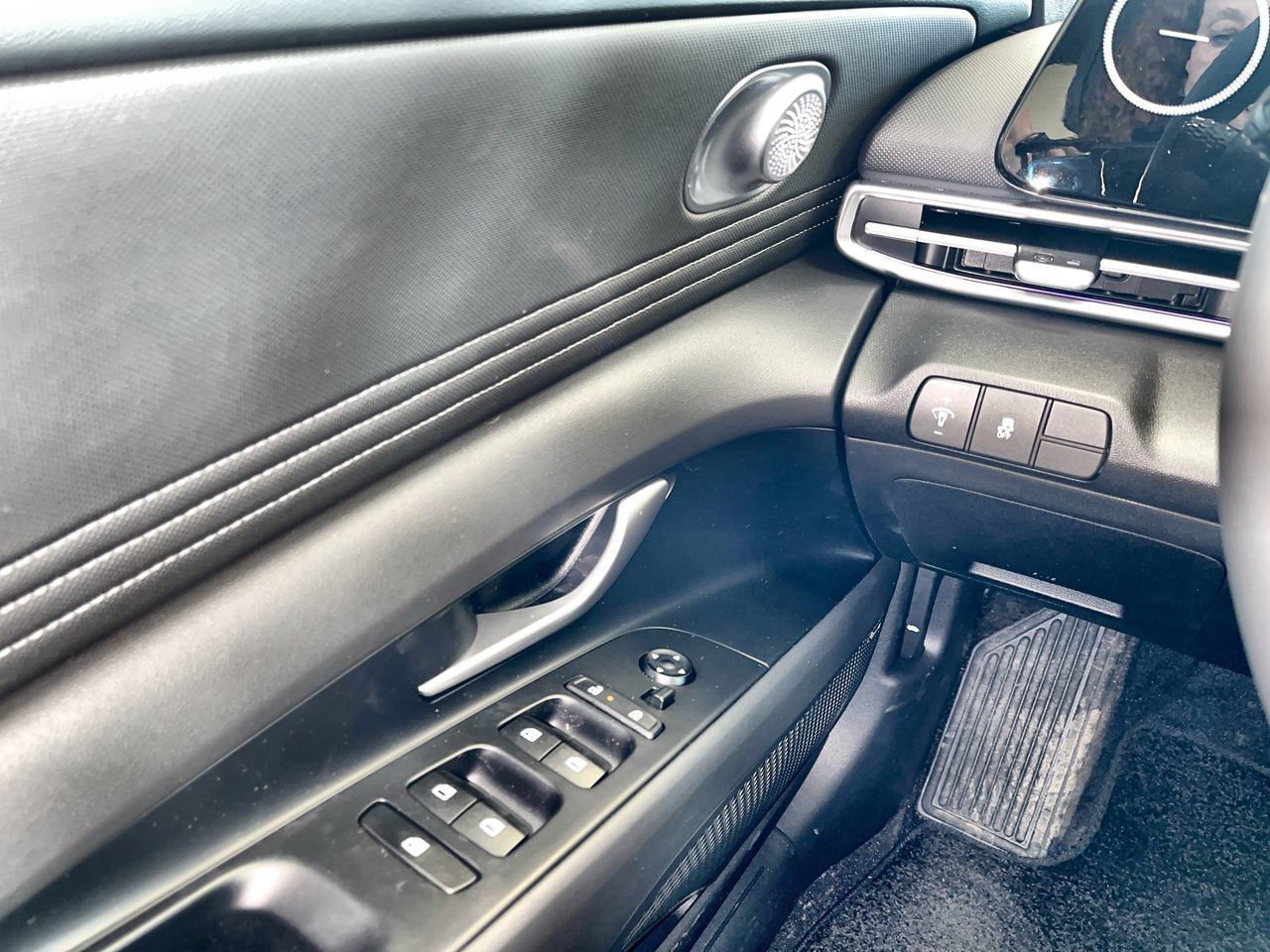 2025 Hyundai Elantra in Regina, Saskatchewan