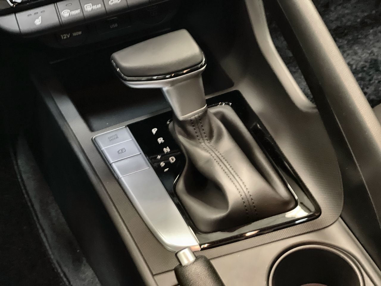 2025 Hyundai Elantra in Regina, Saskatchewan