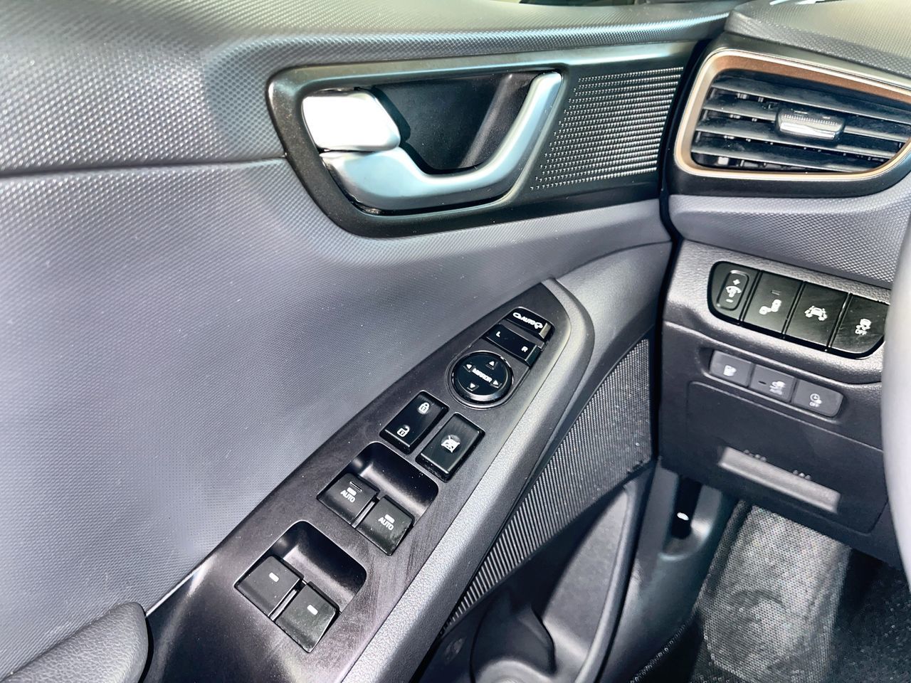 2019 Hyundai Ioniq EV