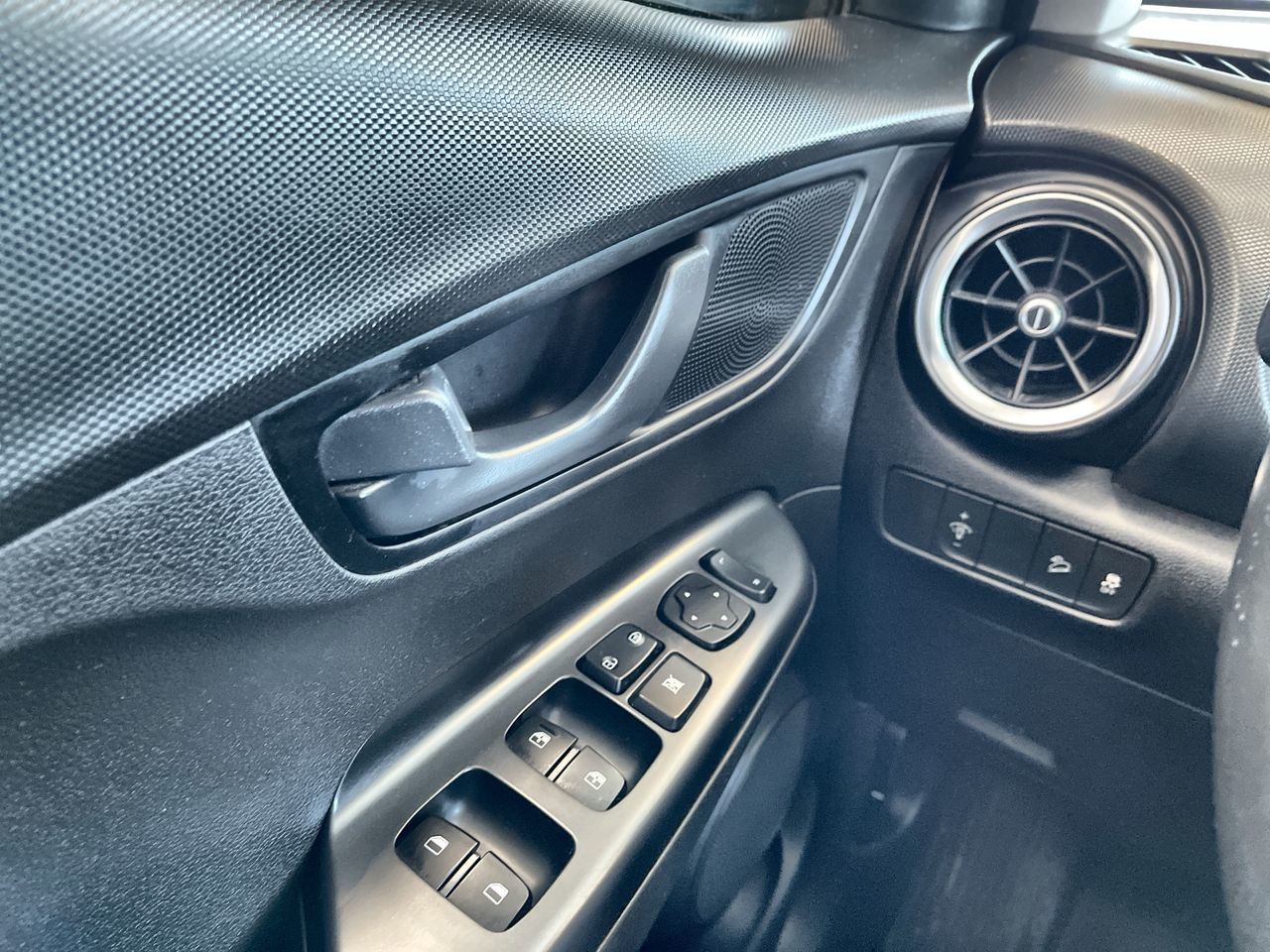 Hyundai Kona  2023 à Regina, Saskatchewan