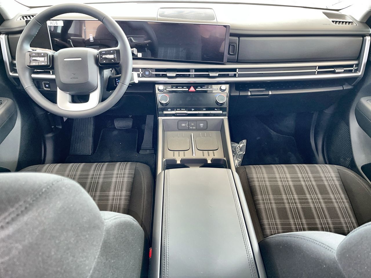 2025 Hyundai Santa Fe Hybrid in Regina, Saskatchewan