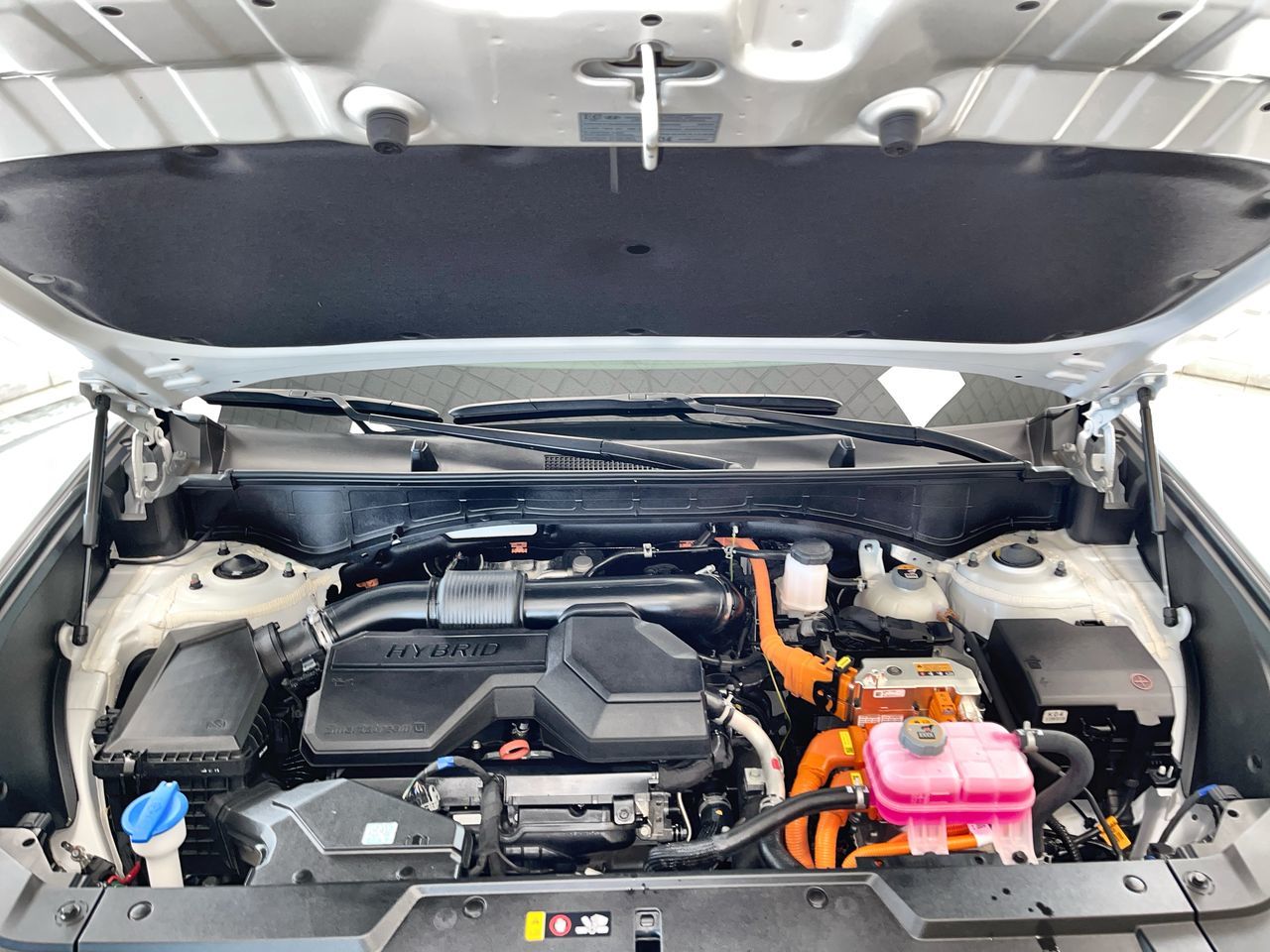 2025 Hyundai Santa Fe Hybrid