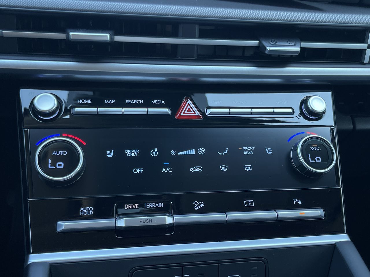 2026 Hyundai Santa Fe Hybrid