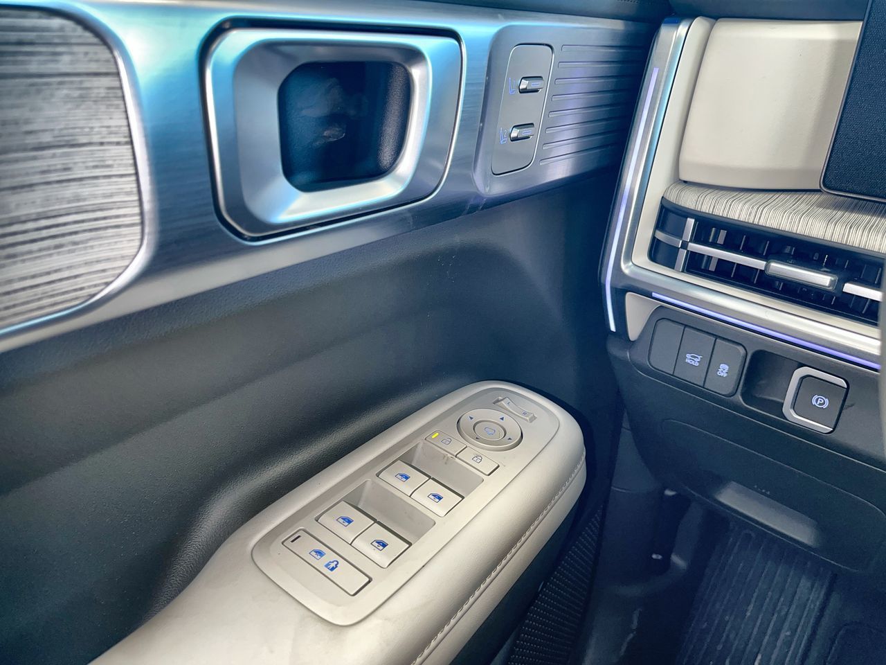 2026 Hyundai Santa Fe Hybrid