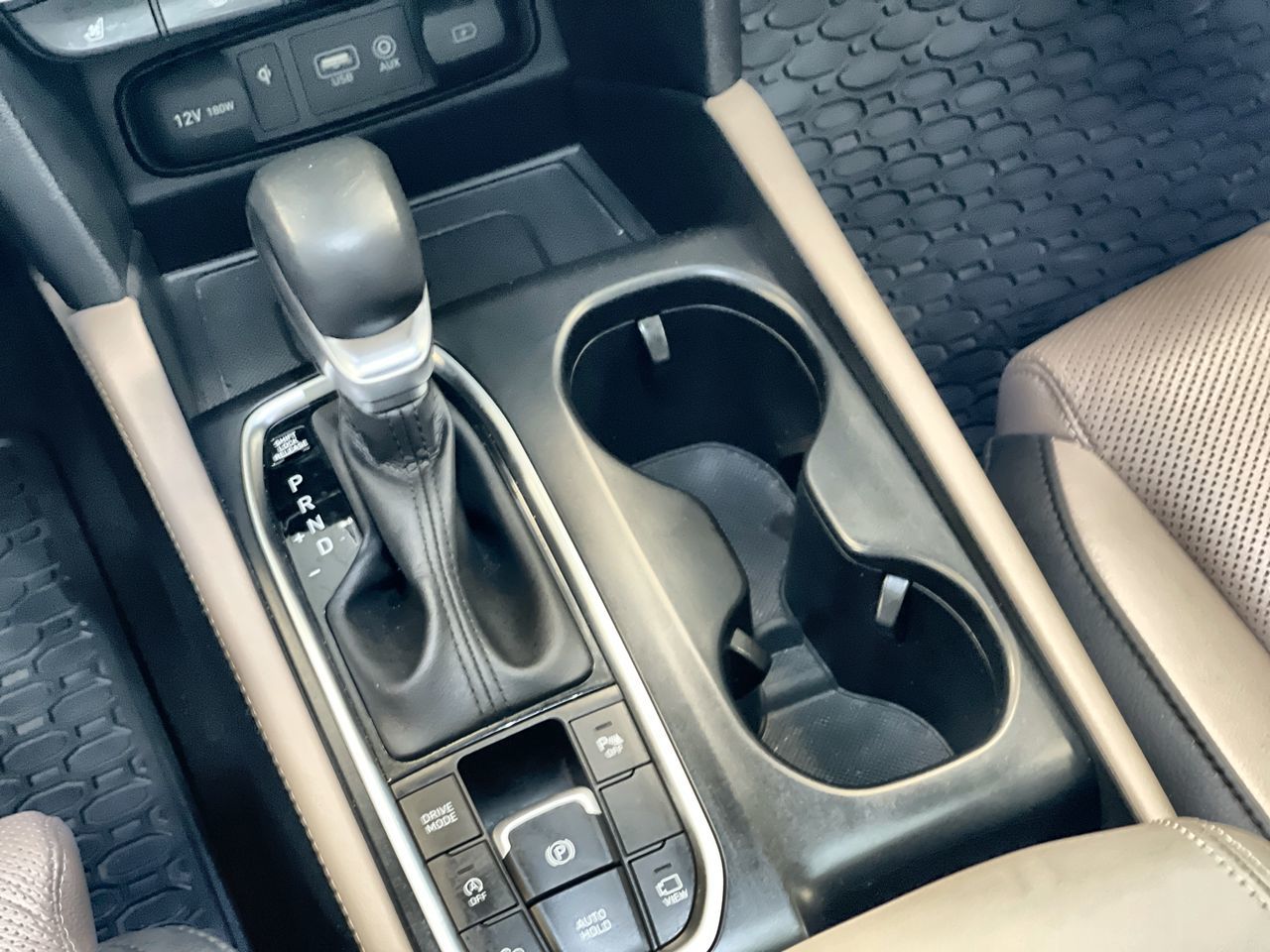Hyundai Santa Fe  2020 à Regina, Saskatchewan