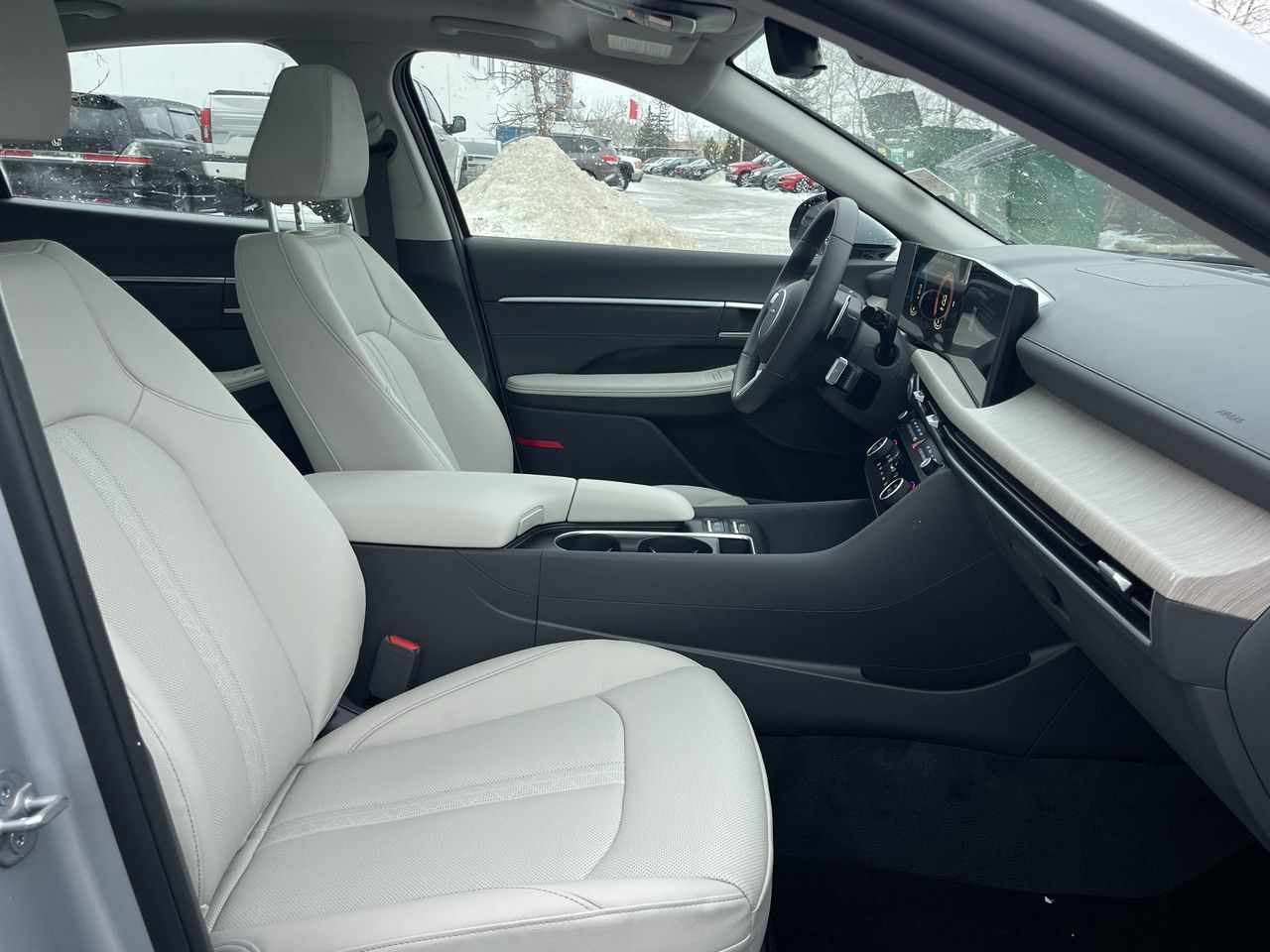 2026 Hyundai Sonata Hybrid in Regina, Saskatchewan