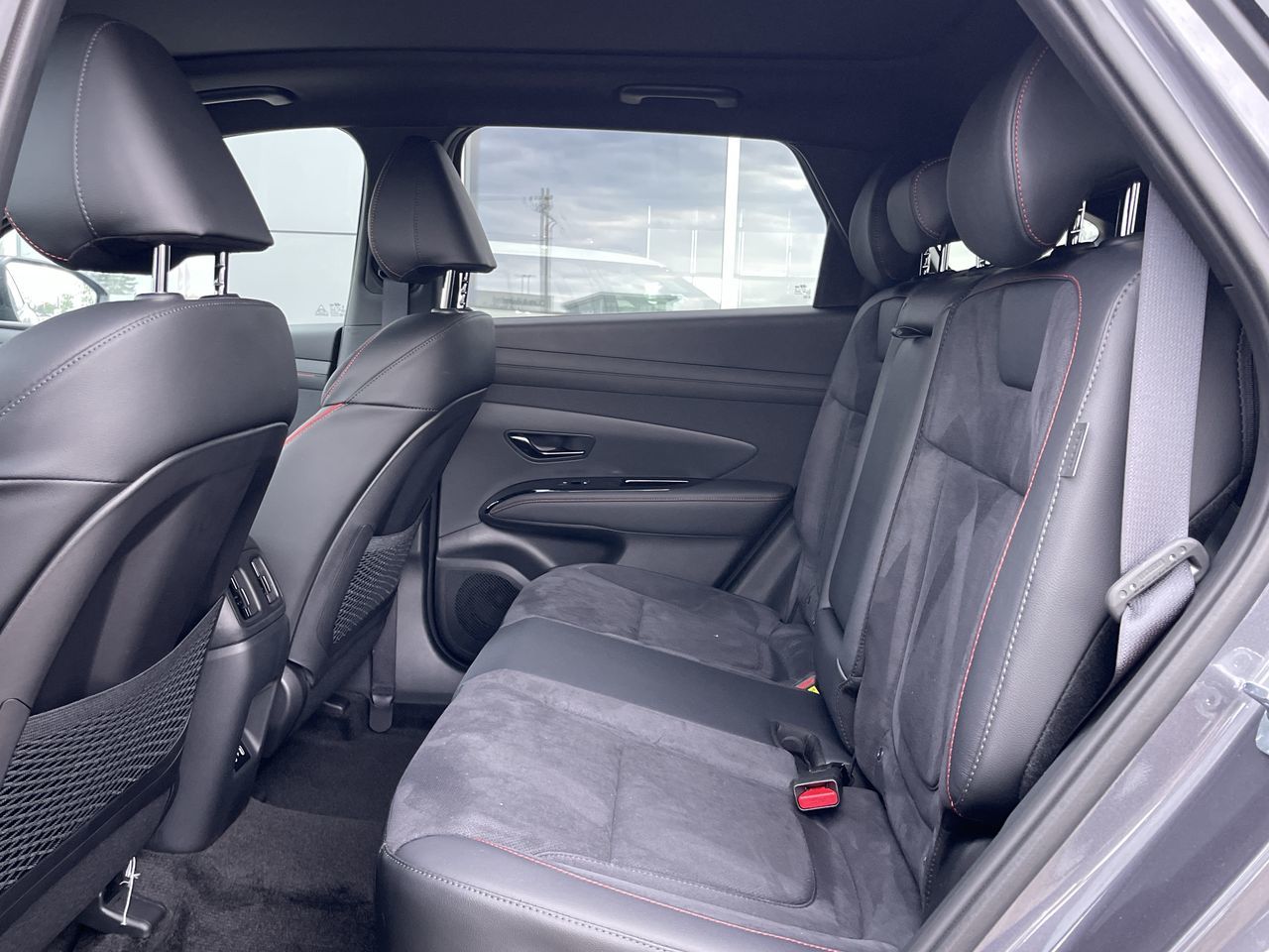 2025 Hyundai Tucson Hybrid