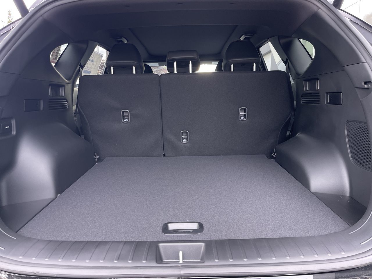 2025 Hyundai Tucson Hybrid