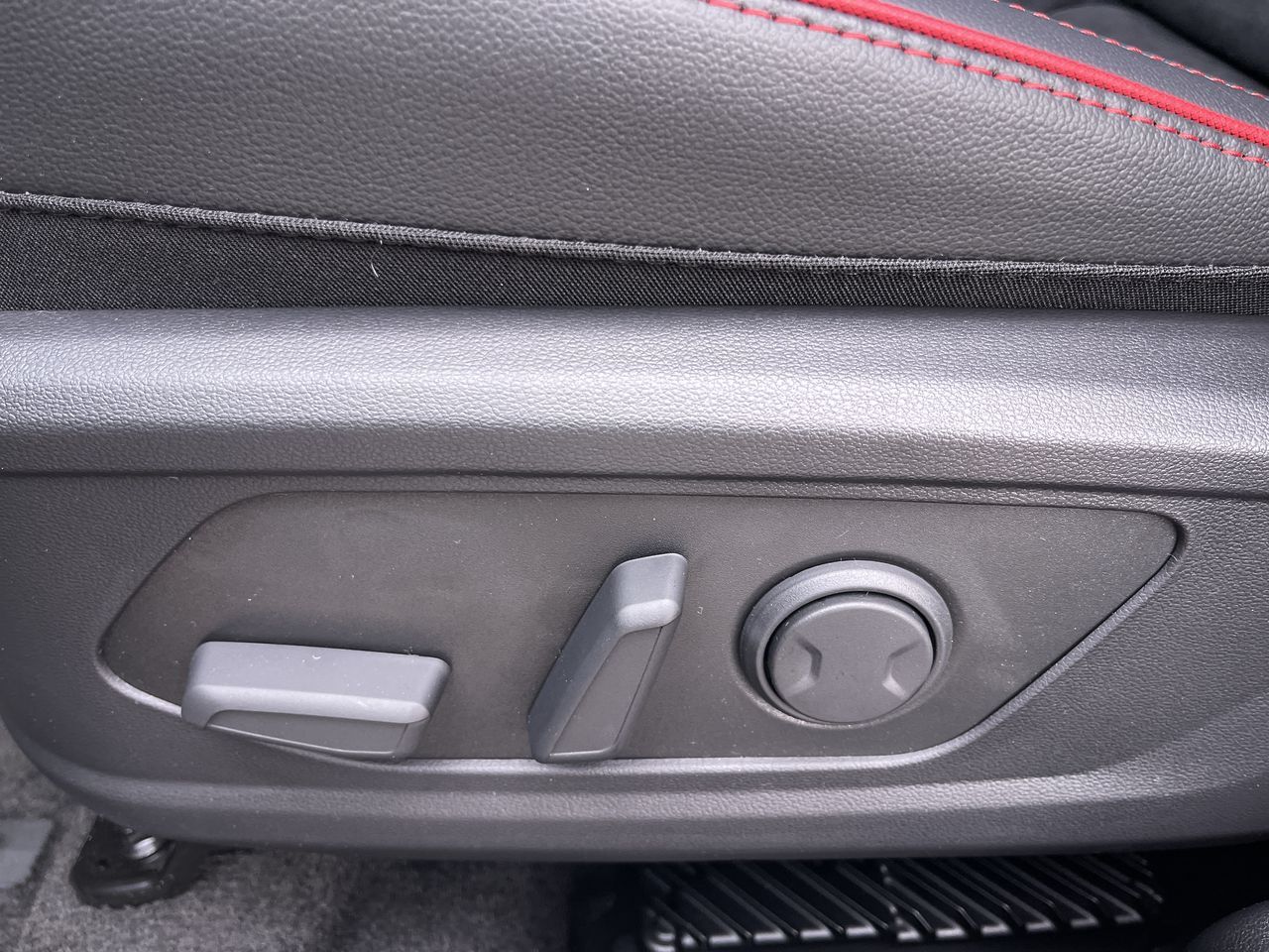 2025 Hyundai Tucson Hybrid