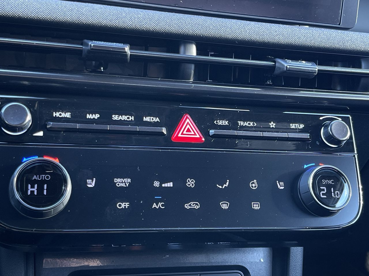 2026 Hyundai Tucson Hybrid in Regina, Saskatchewan