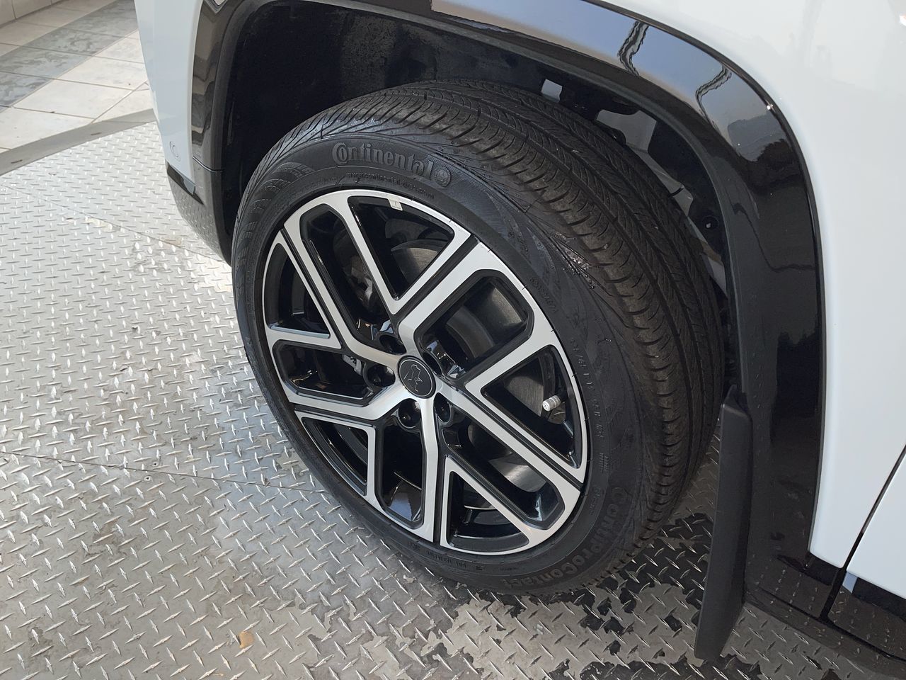 2025 Jeep Compass in Regina, Saskatchewan