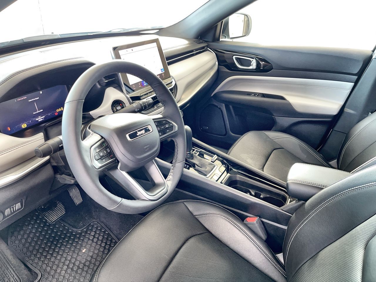 2025 Jeep Compass in Regina, Saskatchewan