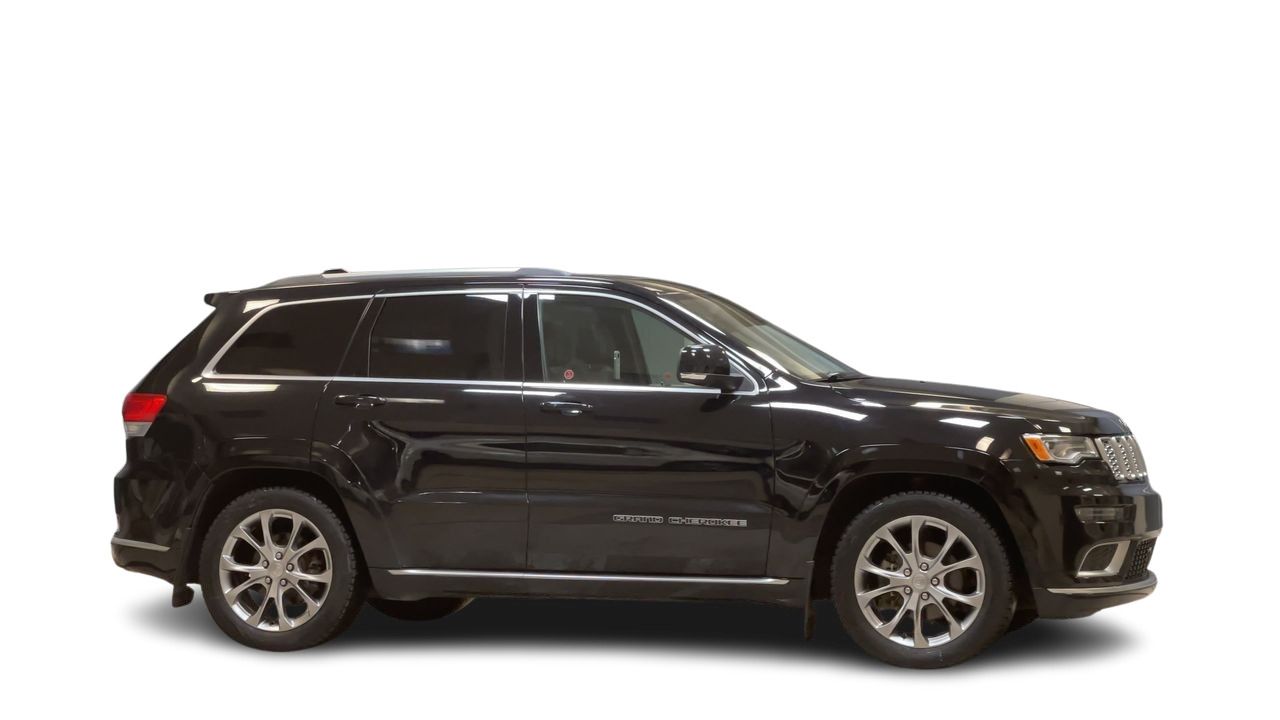 2020 Jeep Grand Cherokee 4X4 in Regina, Saskatchewan