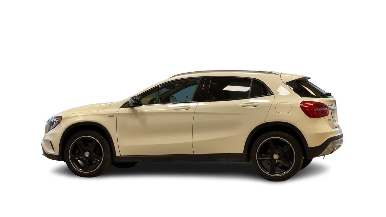 Mercedes-Benz GLA250  2015 à Regina, Saskatchewan