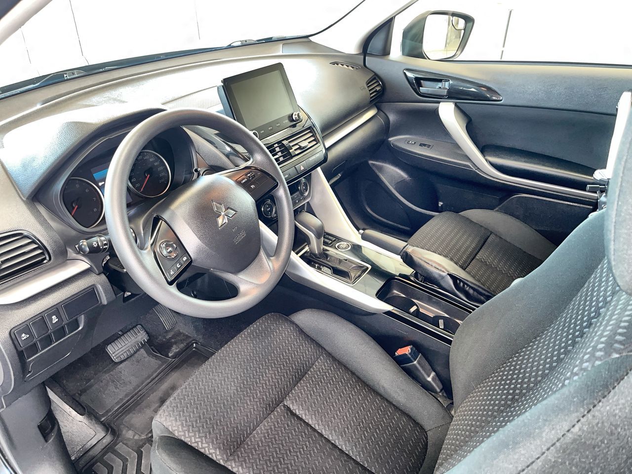 2022 Mitsubishi ECLIPSE CROSS