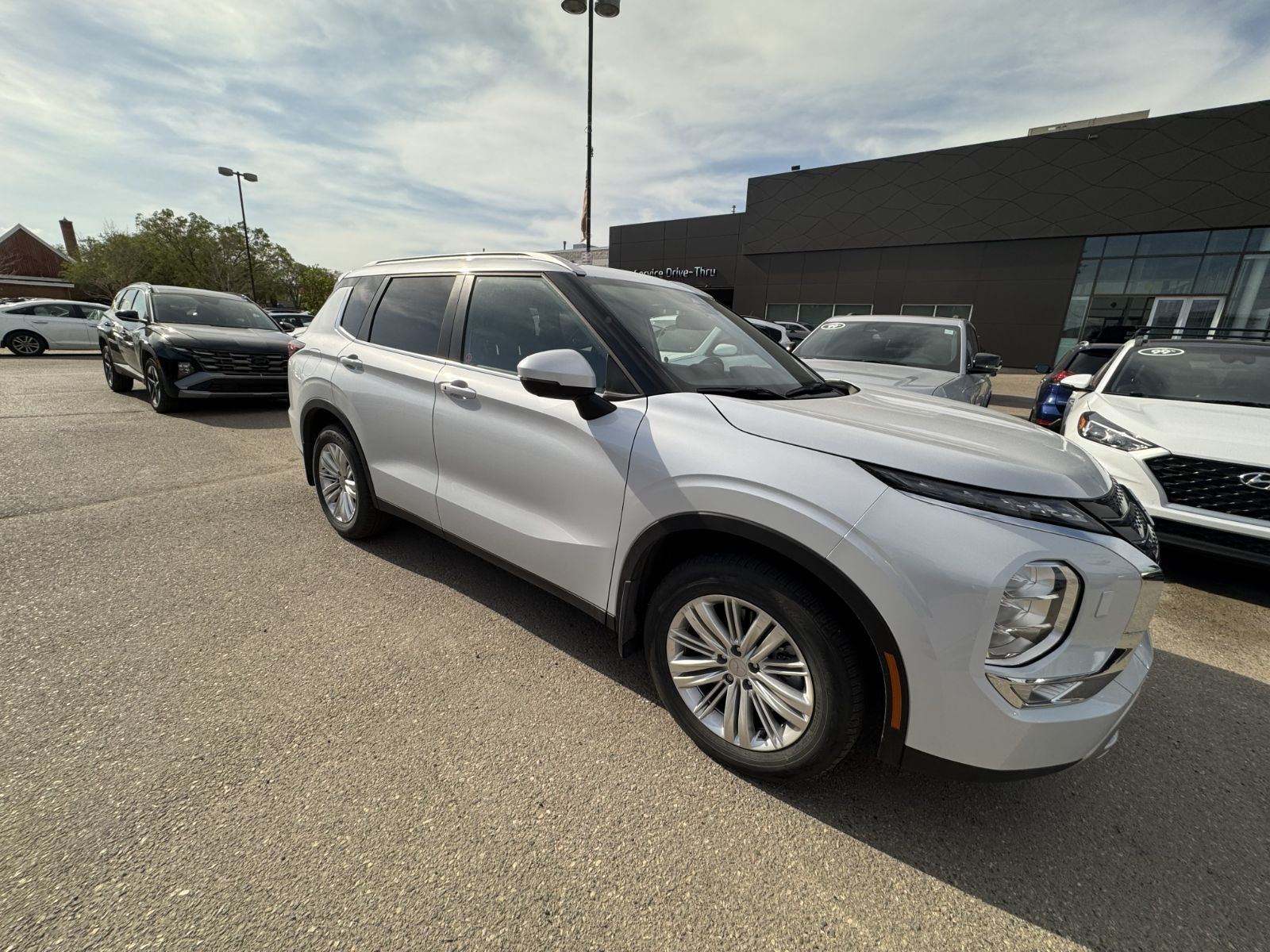 2024 Mitsubishi Outlander in Regina, Saskatchewan