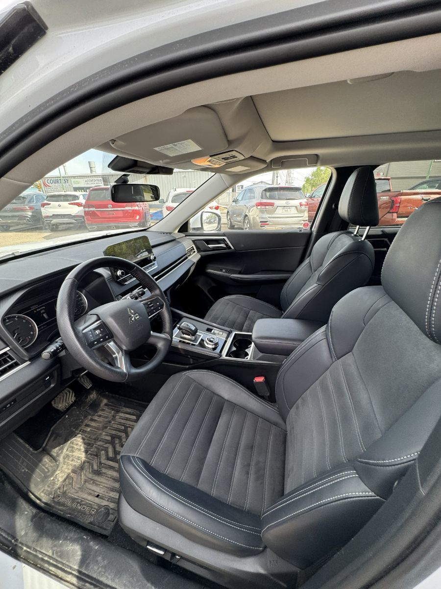 2024 Mitsubishi Outlander in Regina, Saskatchewan