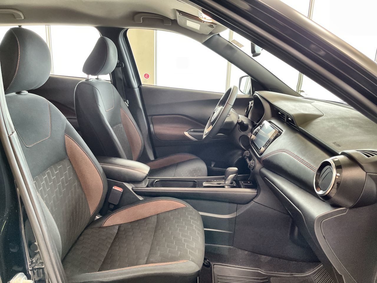 2024 Nissan Kicks