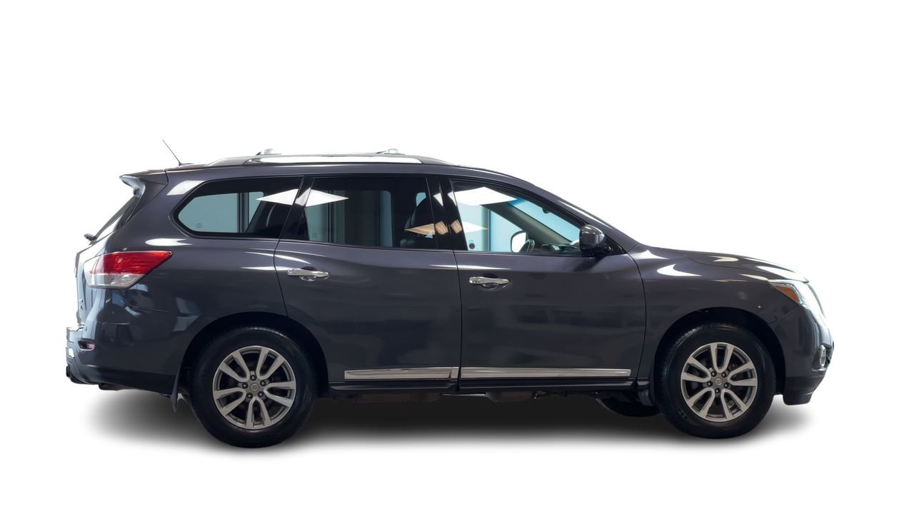 Nissan Pathfinder  2014 à Regina, Saskatchewan