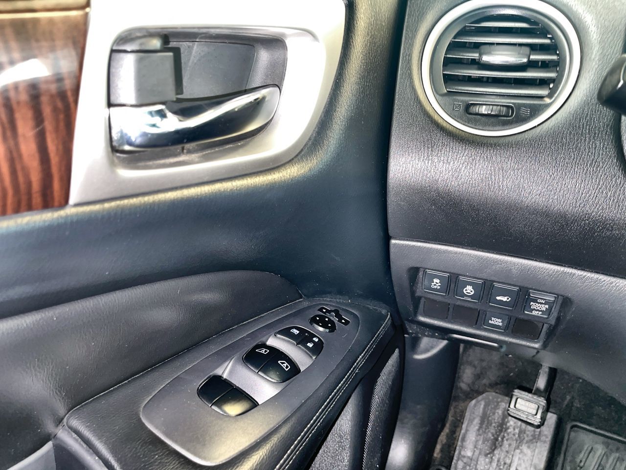 Nissan Pathfinder  2014 à Regina, Saskatchewan