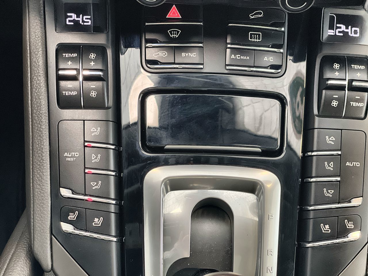 2016 Porsche Cayenne in Regina, Saskatchewan
