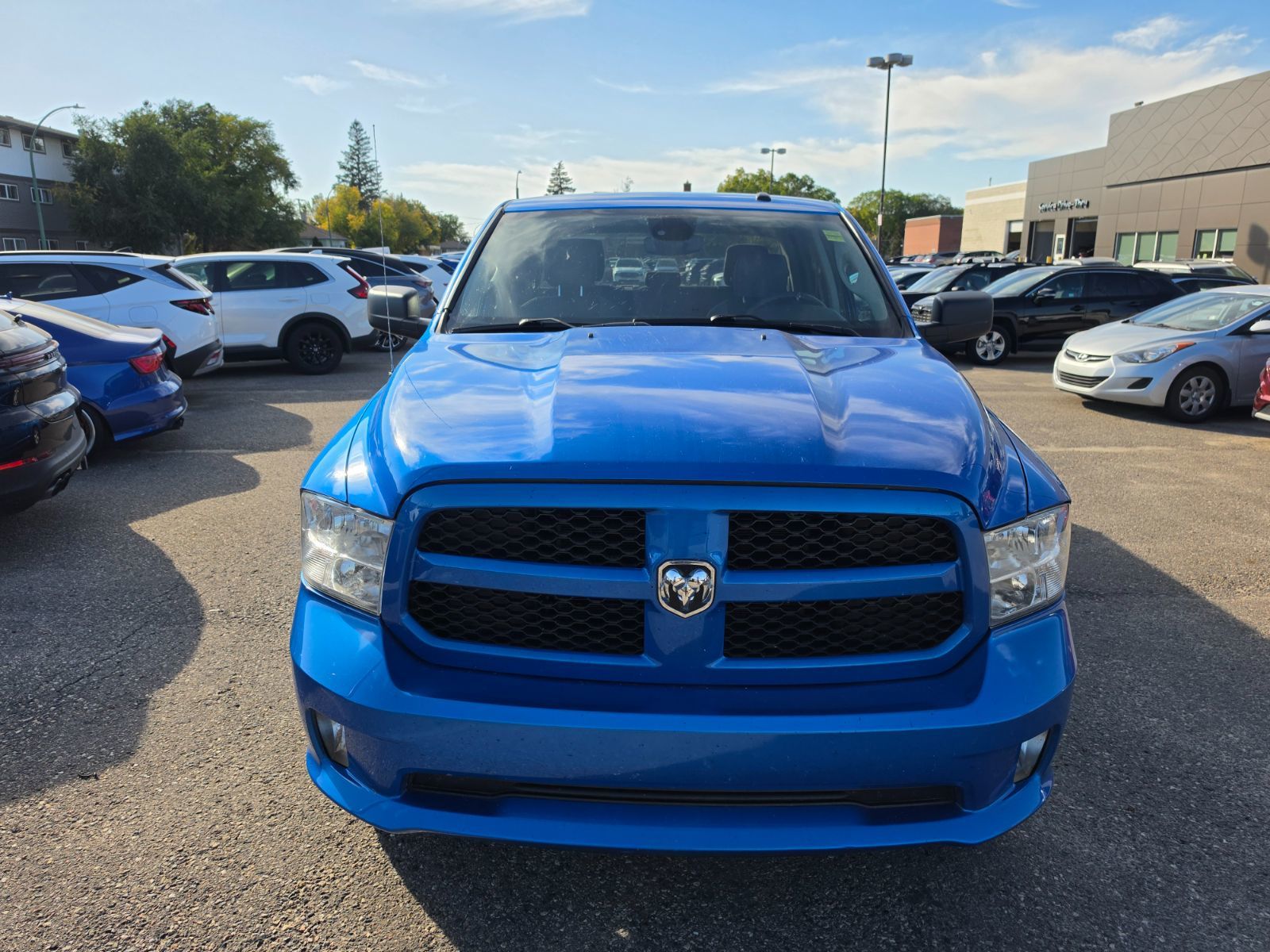 2023 Ram RAM 1500 Classic Crew Cab 4x4 (DS)