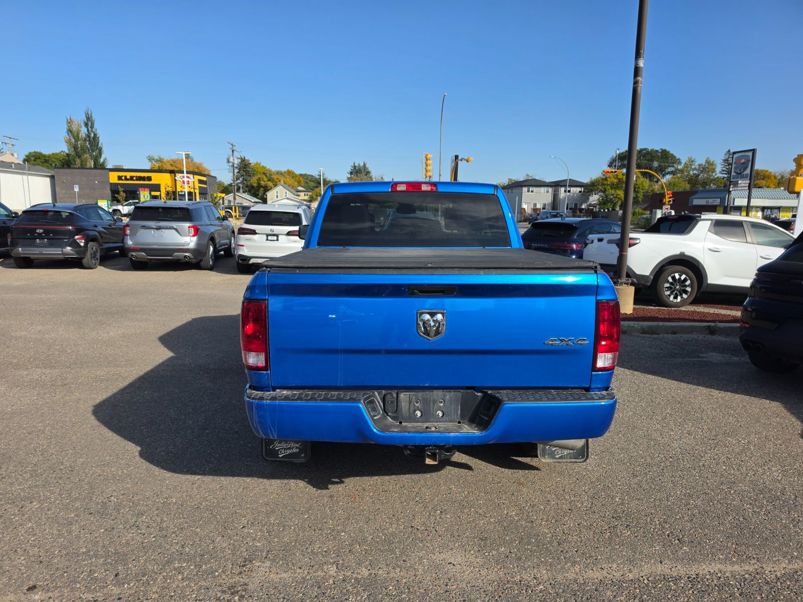 2023 Ram RAM 1500 Classic Crew Cab 4x4 (DS)