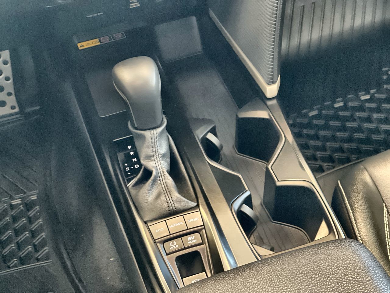 2025 Toyota Camry Hybrid in Regina, Saskatchewan
