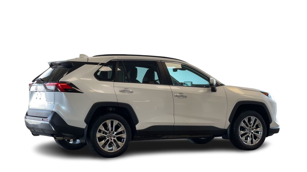 Toyota RAV4  2021 à Regina, Saskatchewan