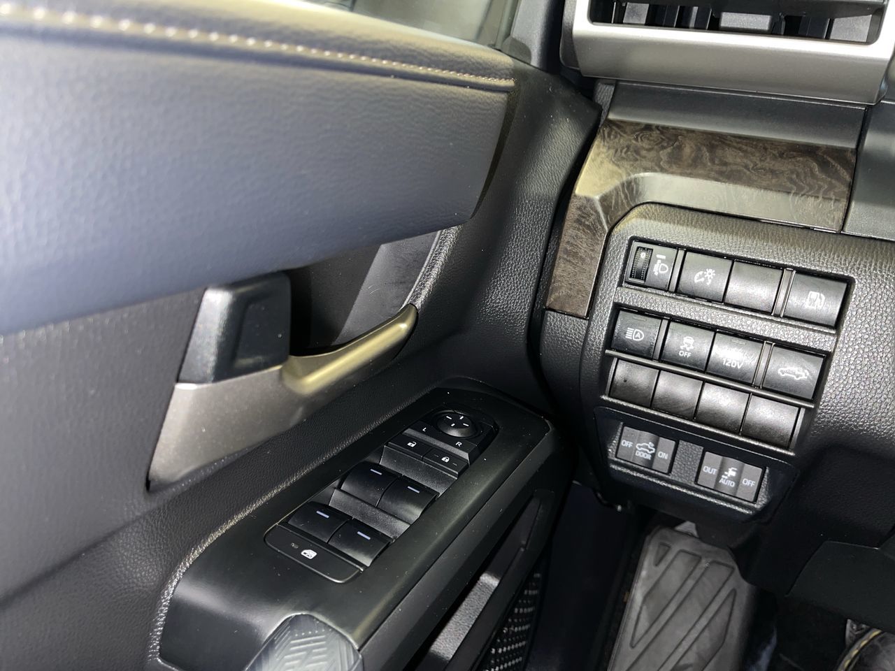 2024 Toyota Tacoma Hybrid