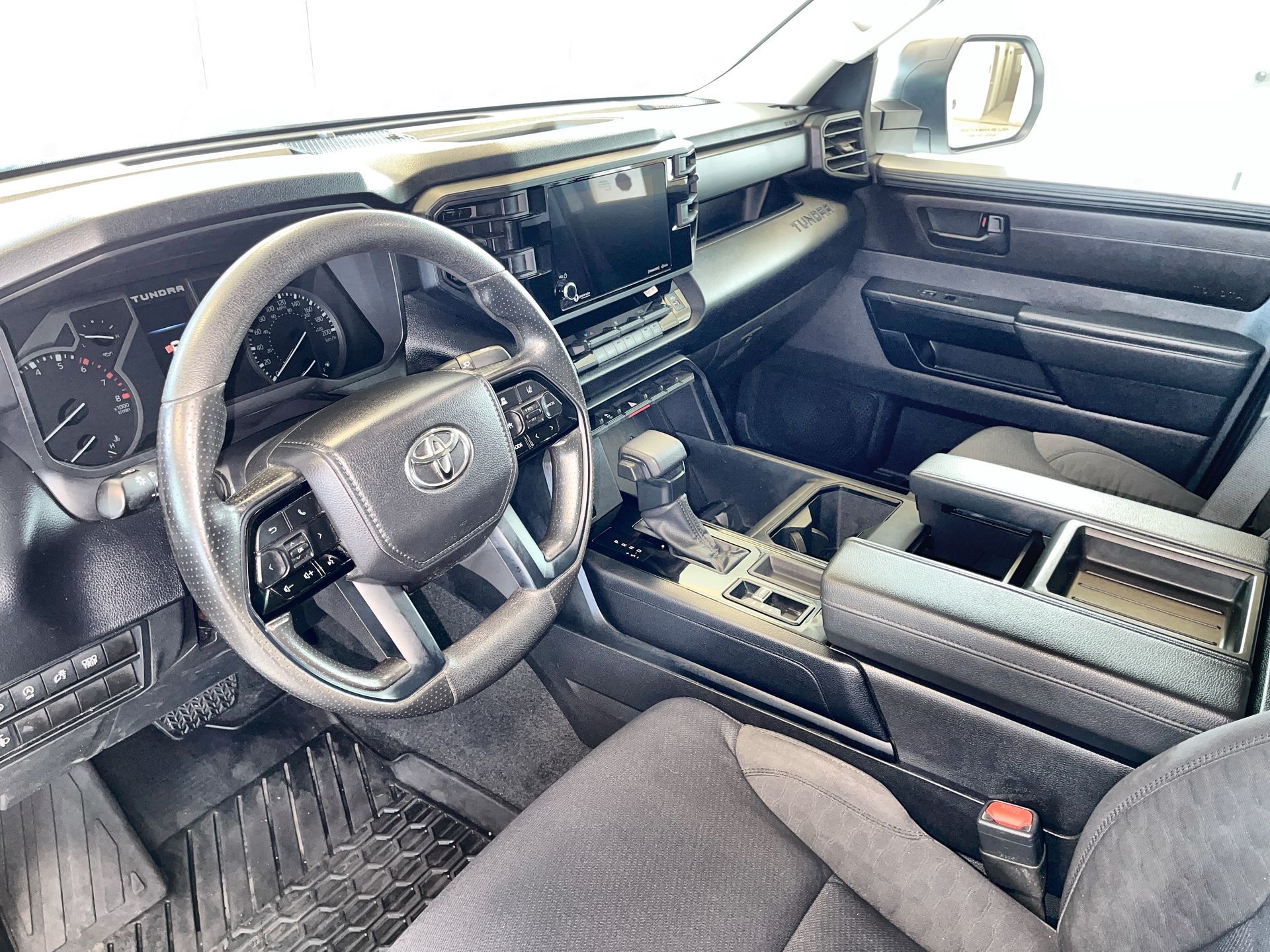 Toyota Tundra 4X4  2023 à Regina, Saskatchewan