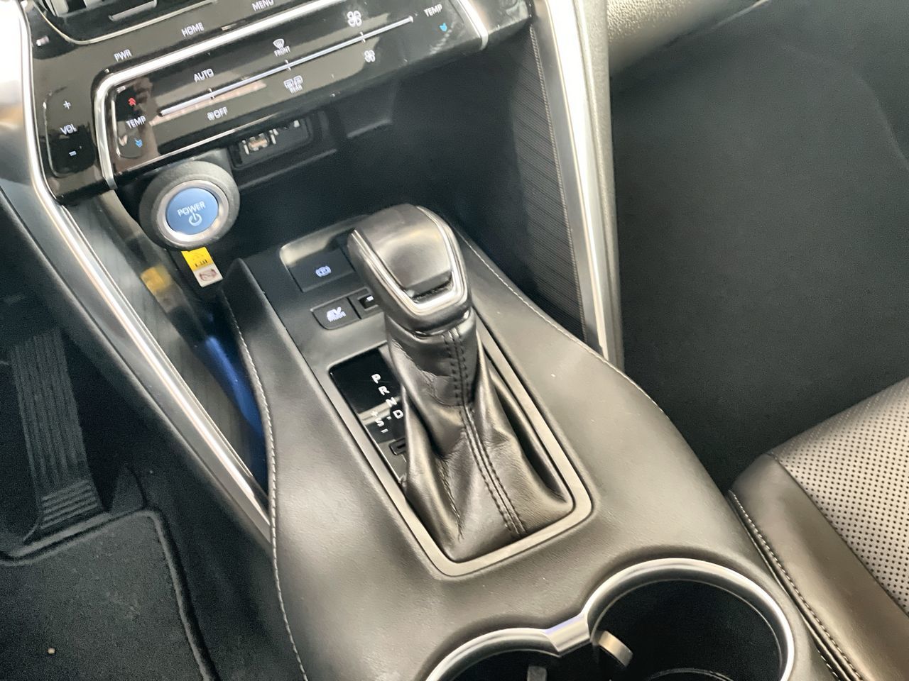 2021 Toyota VENZA HYBRID in Regina, Saskatchewan