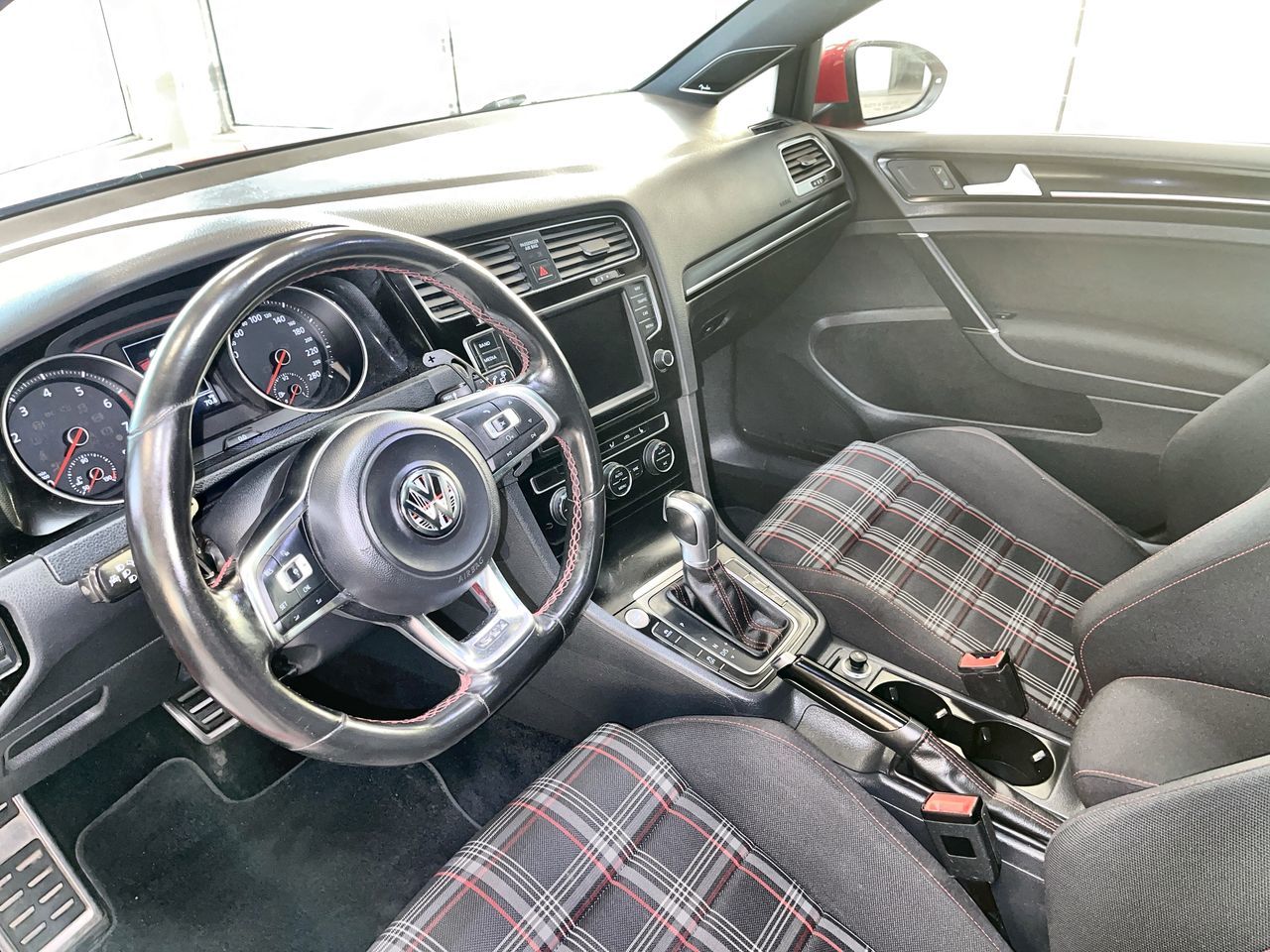 2016 Volkswagen Golf GTI