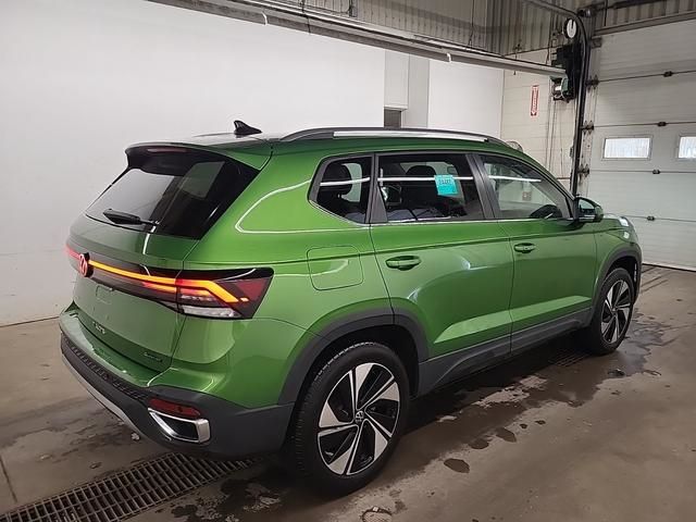 2025 Volkswagen Taos