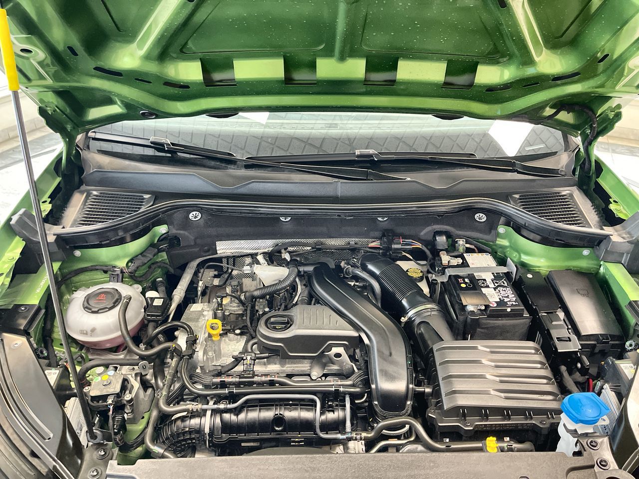 2025 Volkswagen Taos in Regina, Saskatchewan