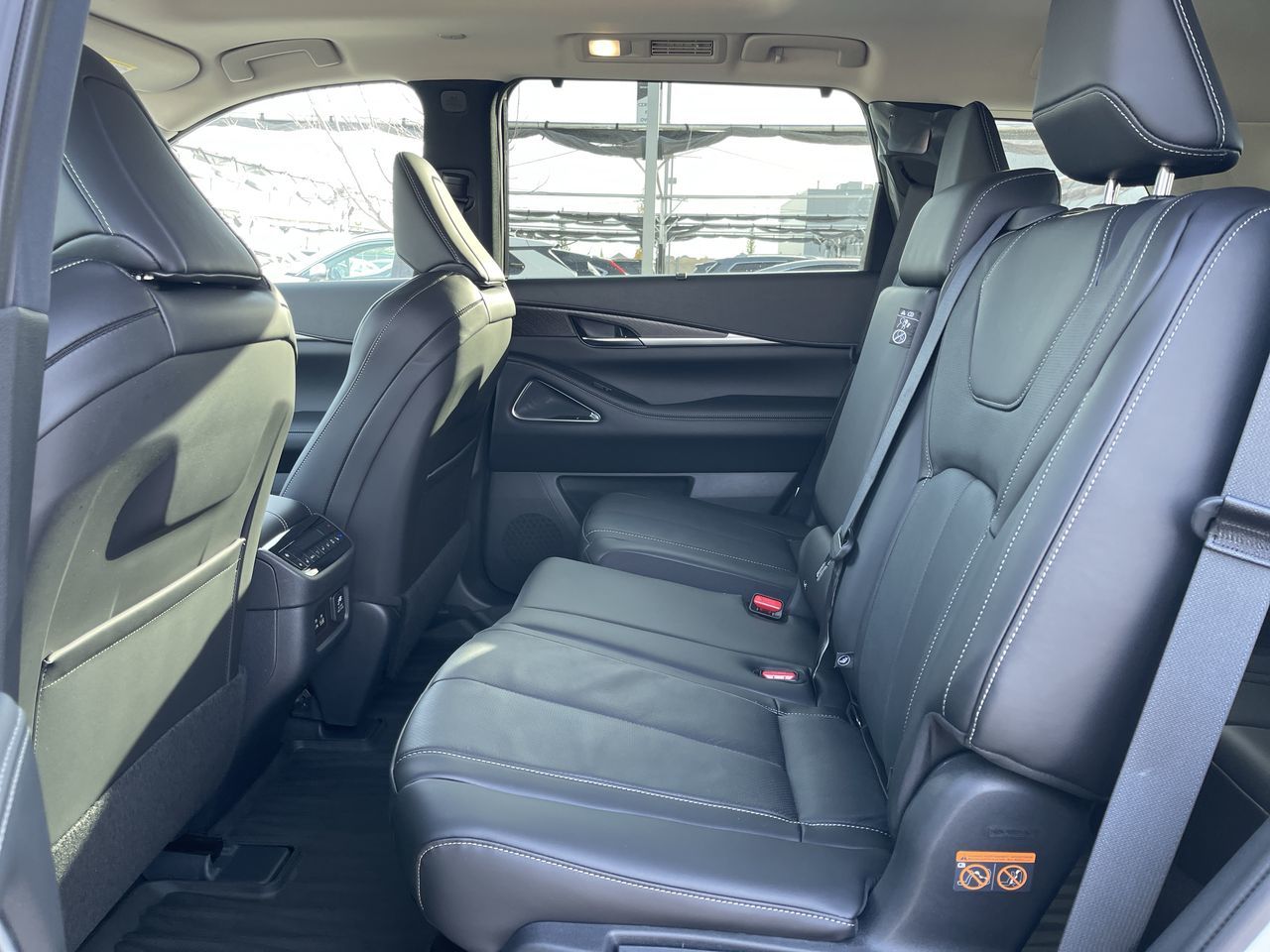 2025 Infiniti QX60 in North Vancouver, British Columbia