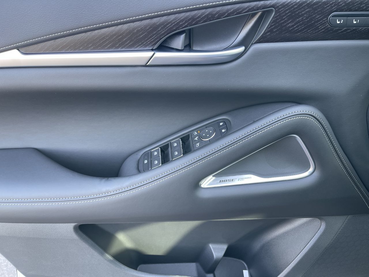 2025 Infiniti QX60 in North Vancouver, British Columbia