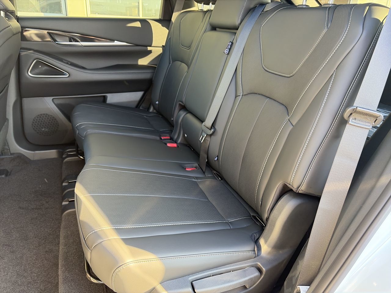 2027 Infiniti QX65