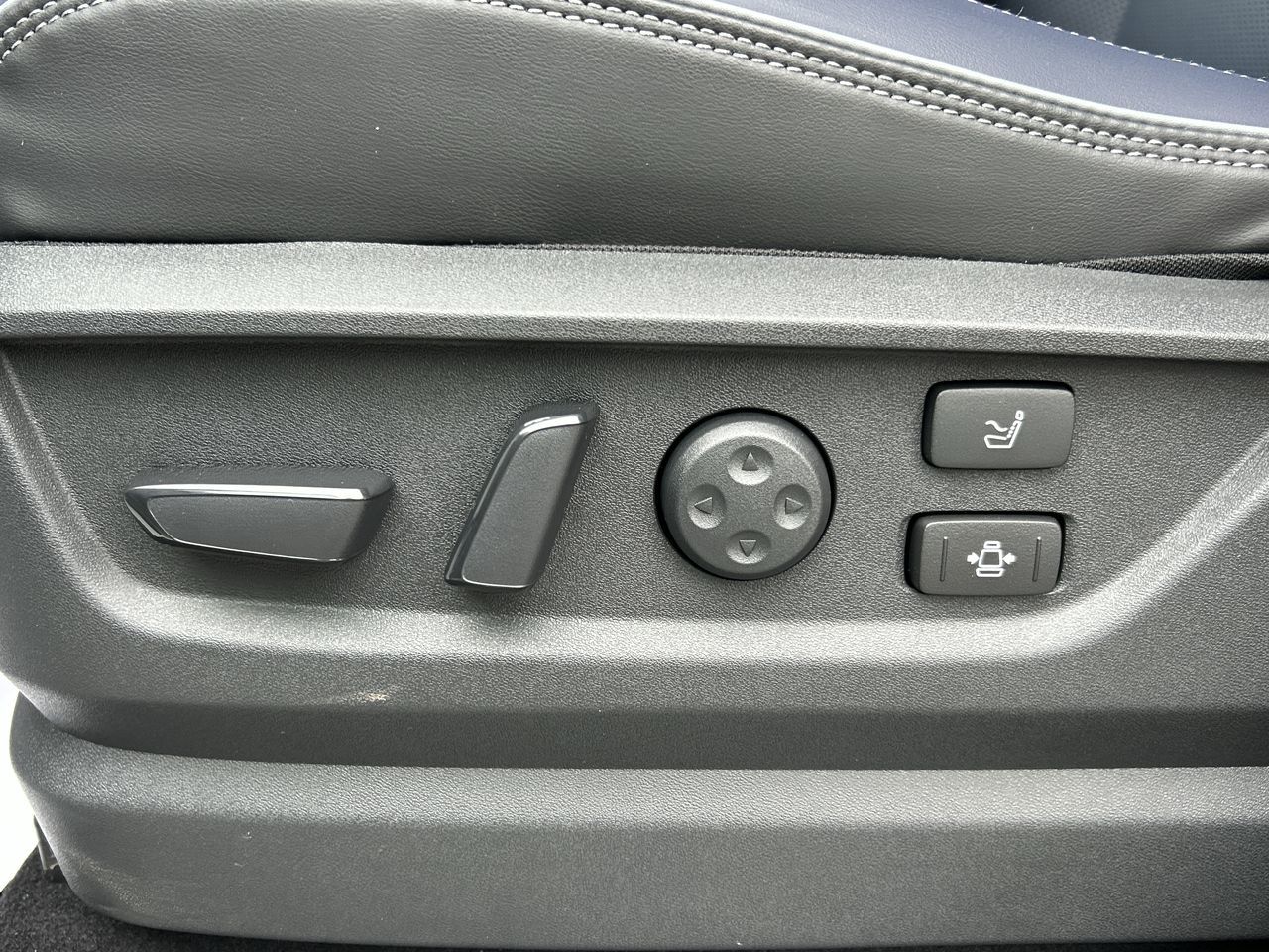 2026 Infiniti QX80 in North Vancouver, British Columbia