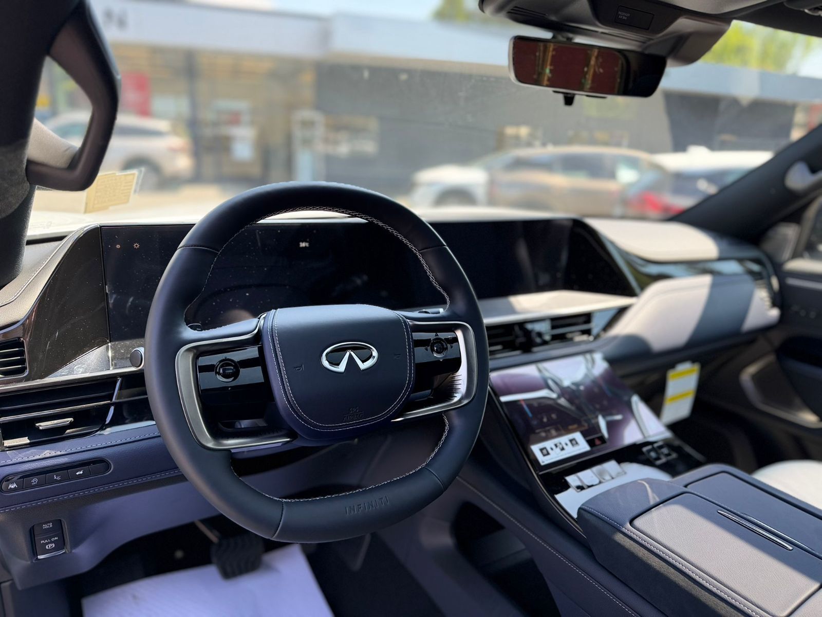 2026 Infiniti QX80 in North Vancouver, British Columbia