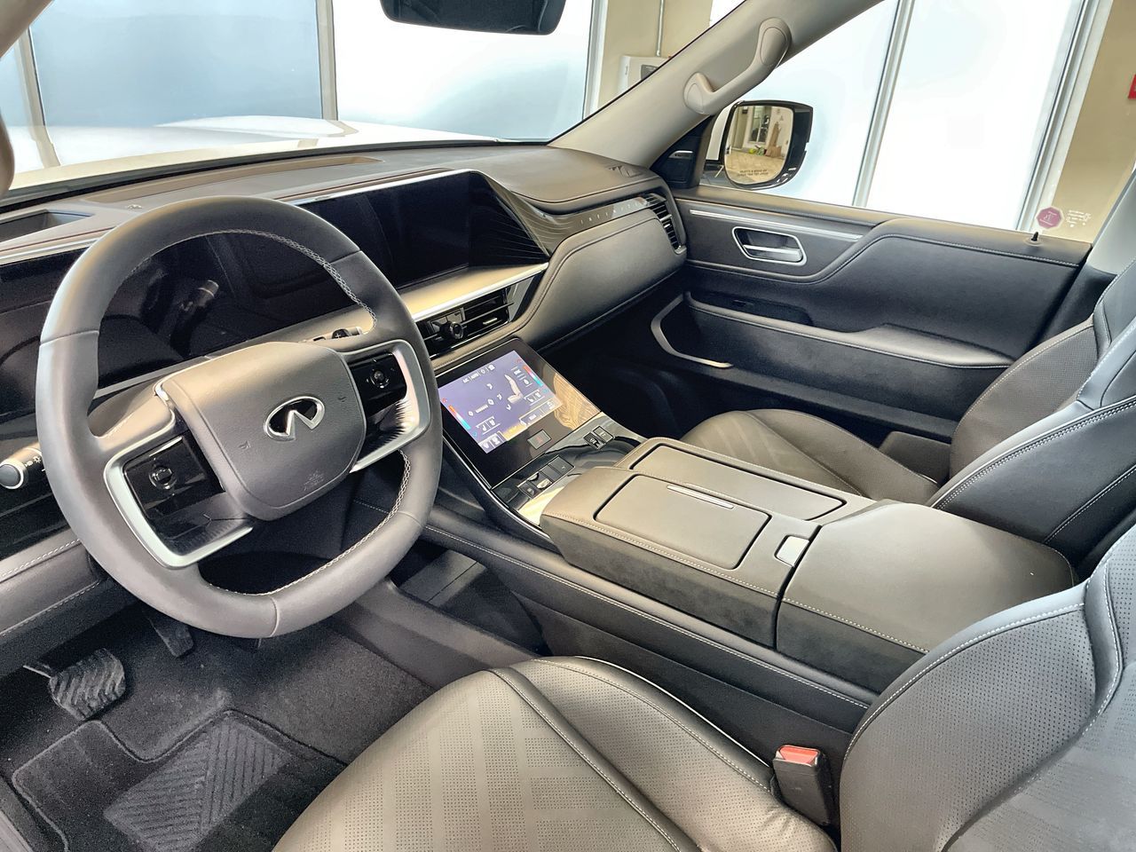 2026 Infiniti QX80 in North Vancouver, British Columbia