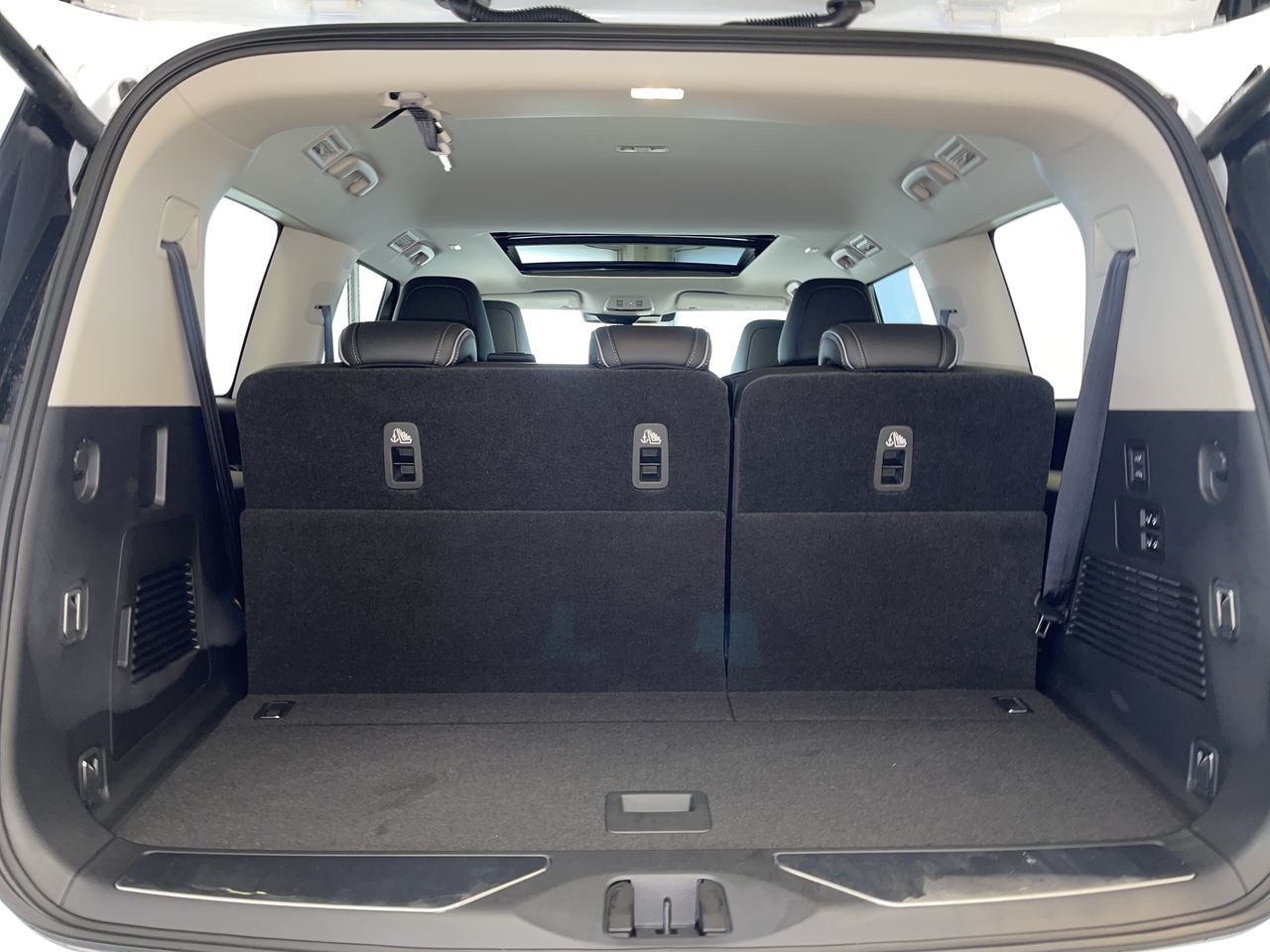 2026 Infiniti QX80 in North Vancouver, British Columbia