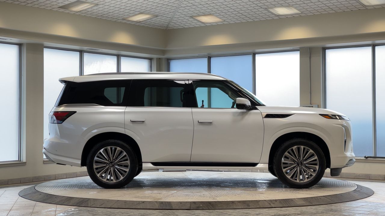 2026 Infiniti QX80 in North Vancouver, British Columbia